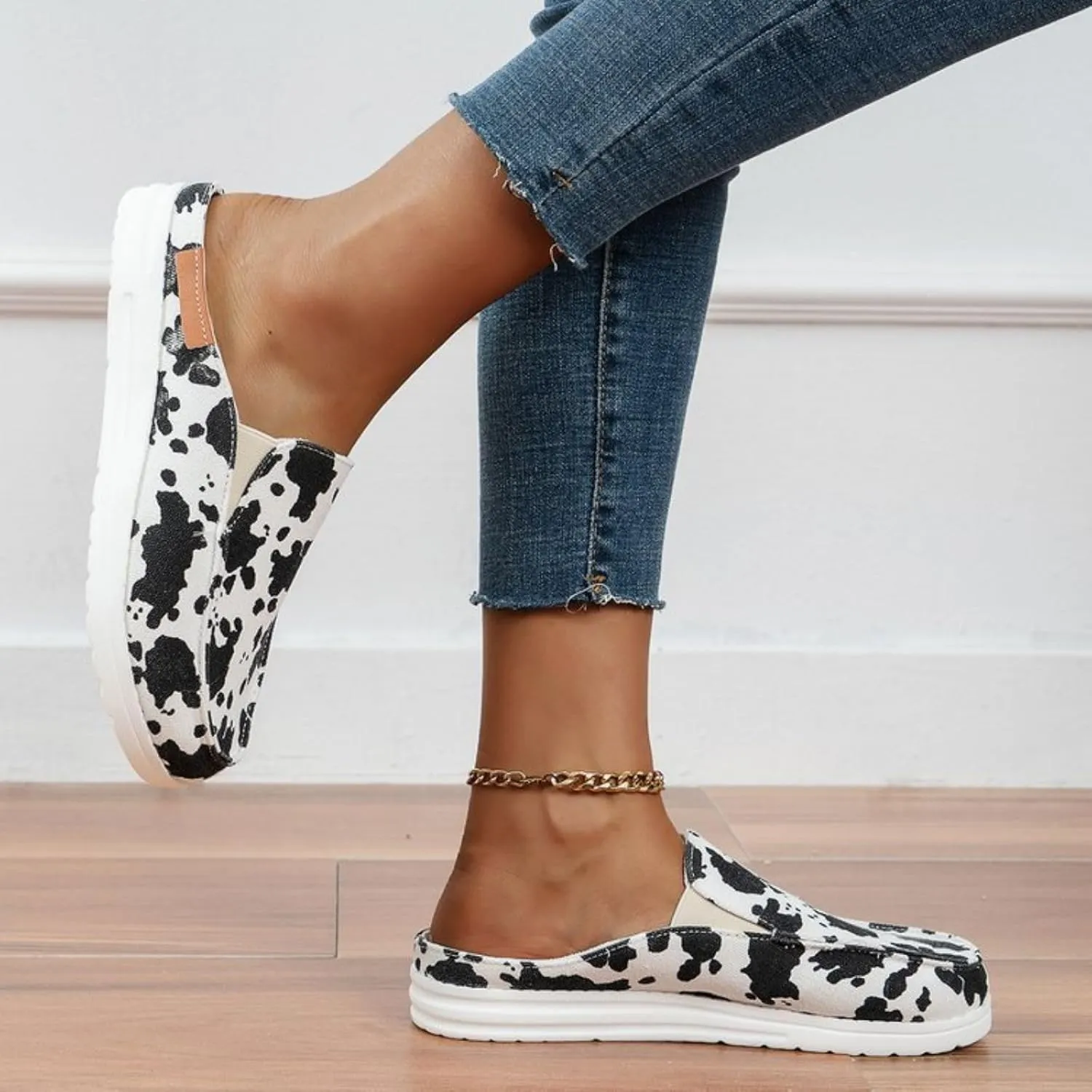 Canvas Shoes for Women Closed Toe Sandals Slip On Flat Slippers Casual Comfortable Wide Width Beach Print Sandals Shoes
