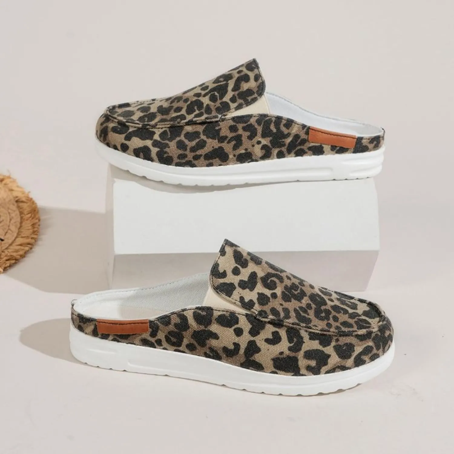 Canvas Shoes for Women Closed Toe Sandals Slip On Flat Slippers Casual Comfortable Wide Width Beach Print Sandals Shoes