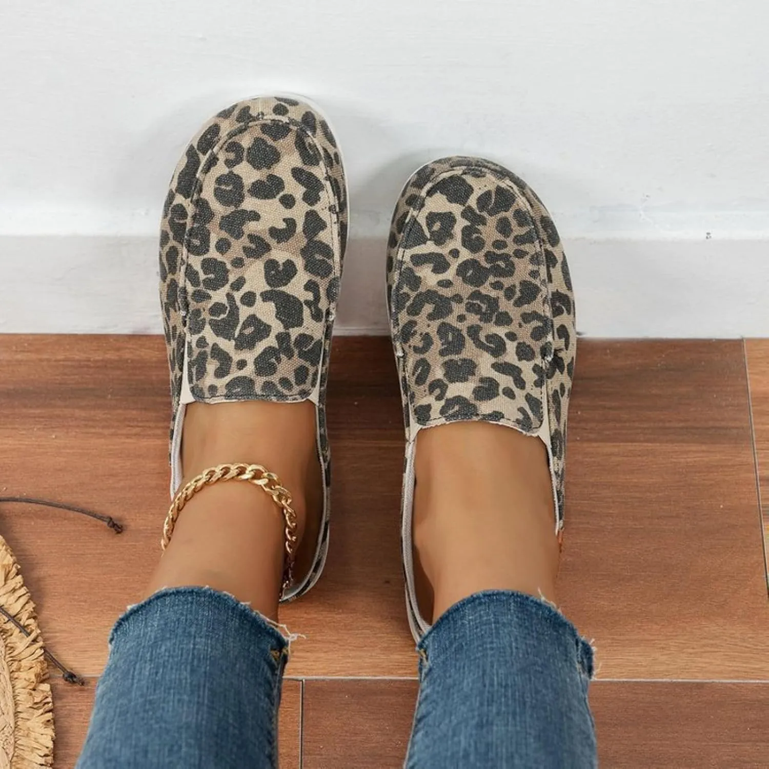 Canvas Shoes for Women Closed Toe Sandals Slip On Flat Slippers Casual Comfortable Wide Width Beach Print Sandals Shoes