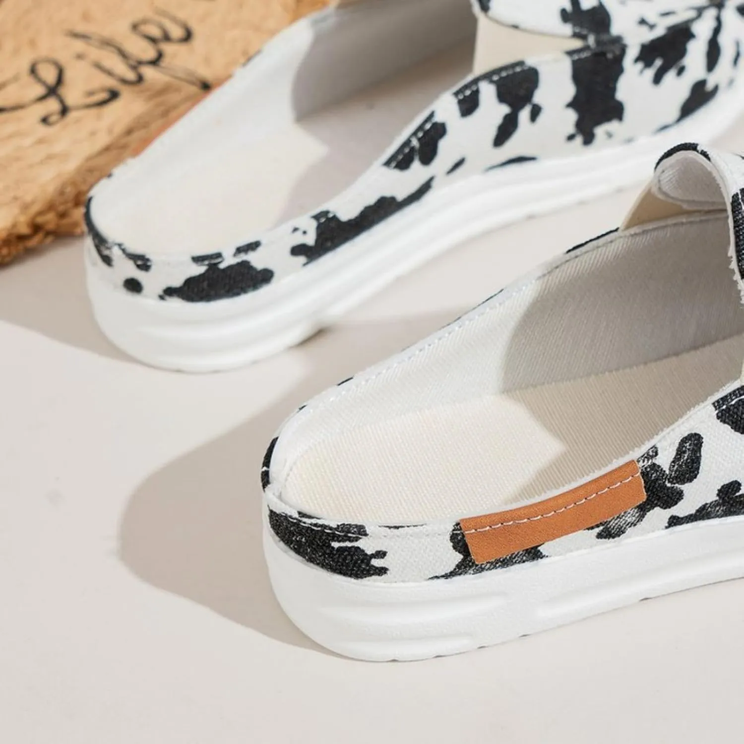Canvas Shoes for Women Closed Toe Sandals Slip On Flat Slippers Casual Comfortable Wide Width Beach Print Sandals Shoes