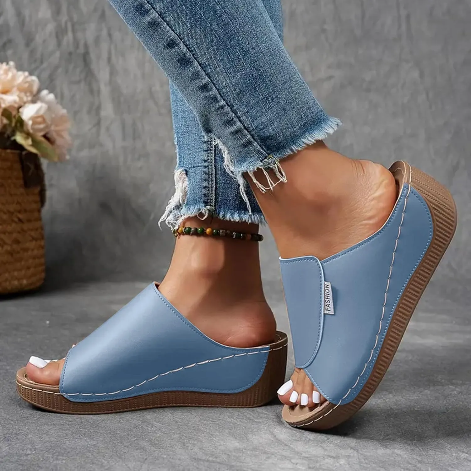 Orthopedic Sandals for Women, Comfortable Arch Support Slides Slip on Dressy Summer Fashion Orthotic Slides Leather Platform Wedge Sandals Ladies Lightweight Thick Cushion Slippers