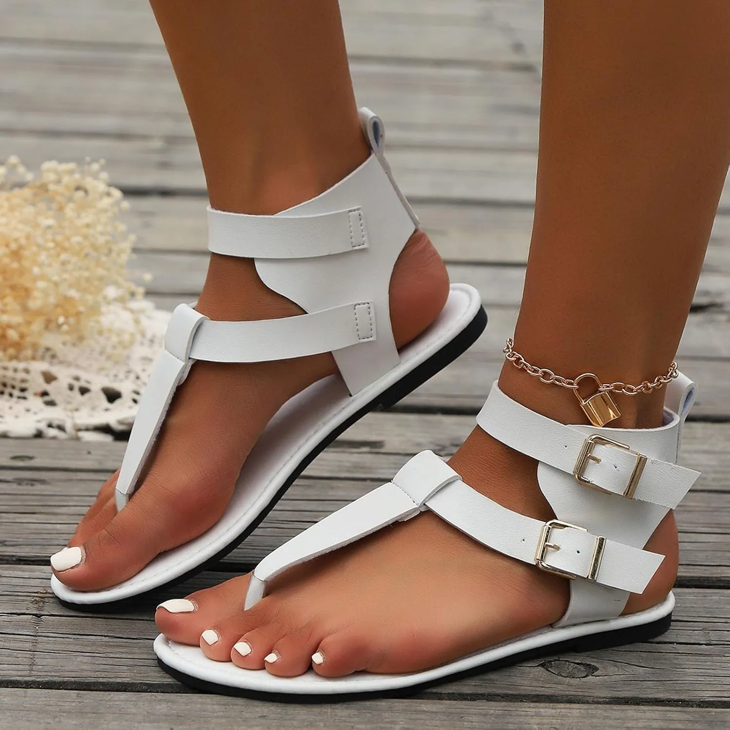 SuanlaTDS Women's Flat Flip Flops Sandals Dressy Summer Ankle Buckle Slingback Gladiator Roman Shoes 2025 Soft Comfortable Low Heel Open Toe Outdoor Party Flats Sandal