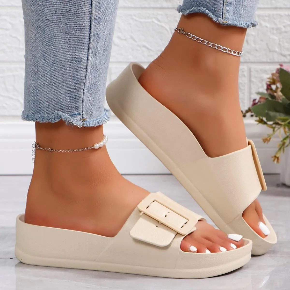 Women's Sandals With Arch Support Adjustable Buckle Platform Cloud Slides Summer Lightweight Soft Slippers Non-Slip Shower Shoes